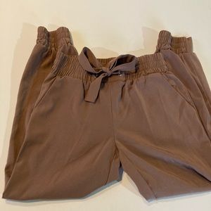 One by chapter one brown flowy pants. Size XSmall